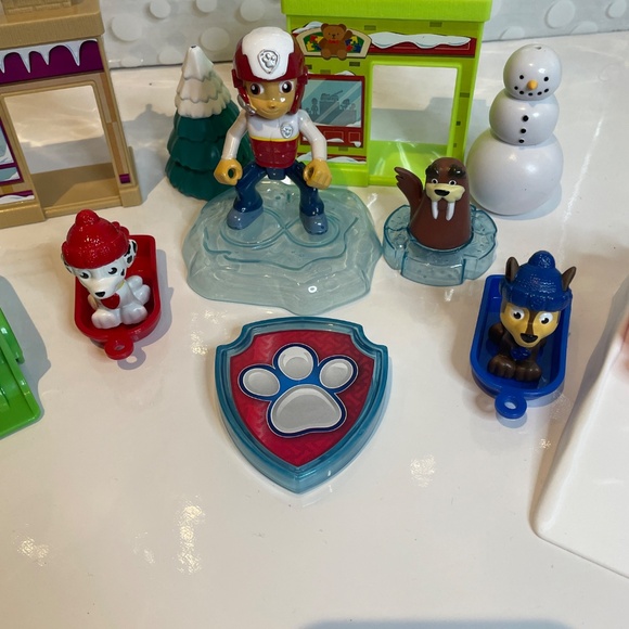Paw Patrol Advent ❄️🛷Calendar Playset (used - 2019) - Picture 9 of 10